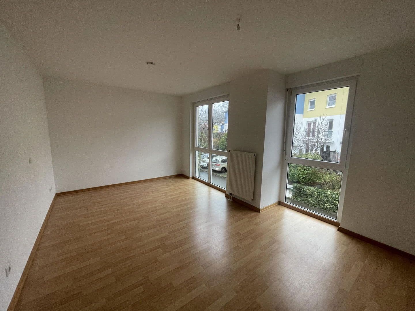 Predaj domu 139 m², pozemek 222 m², Mainz, Porýnie-Falcko Predaj domu 139 m², pozemek 222 m², Mainz, Porýnie-Falcko