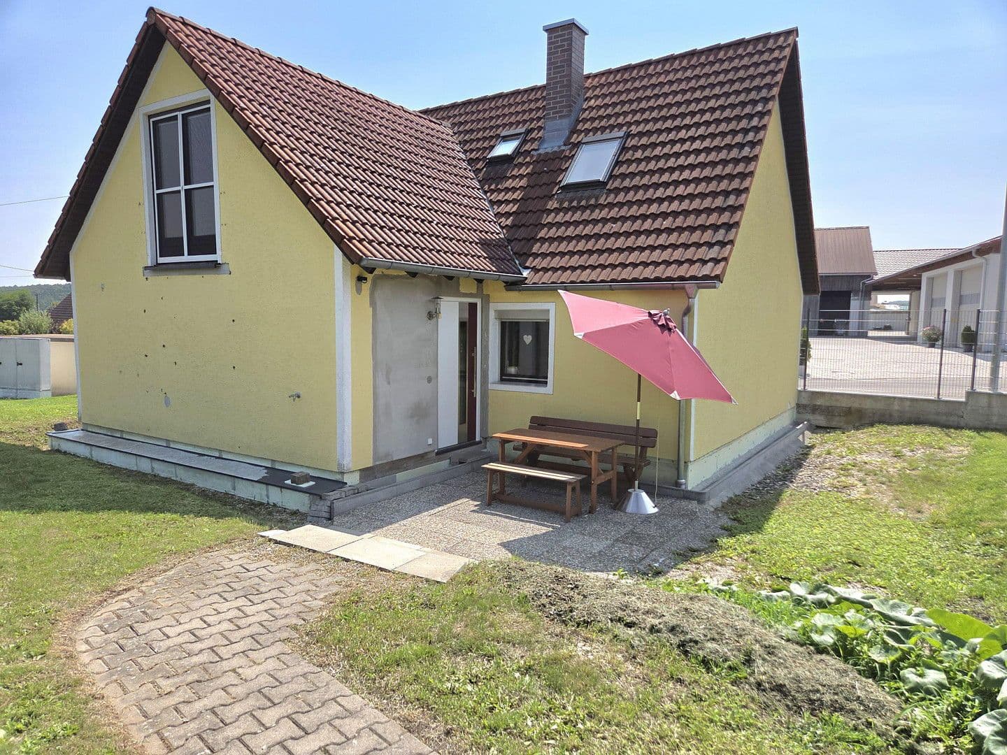 Predaj domu 103 m², pozemek 492 m², Fronhofen 38, Bissingen, Bavorsko Predaj domu 103 m², pozemek 492 m², Fronhofen 38, Bissingen, Bavorsko