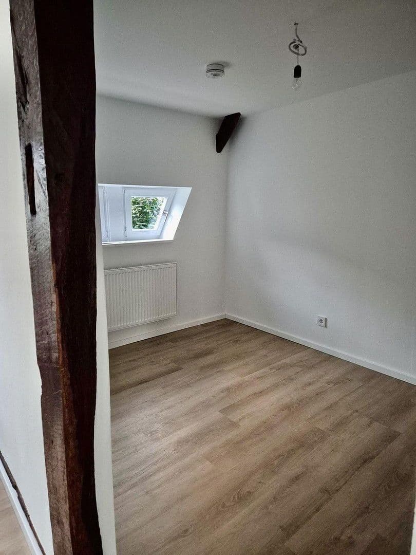 Prenájom bytu 4-izbový 122 m², Butzbach, Hesensko Prenájom bytu 4-izbový 122 m², Butzbach, Hesensko