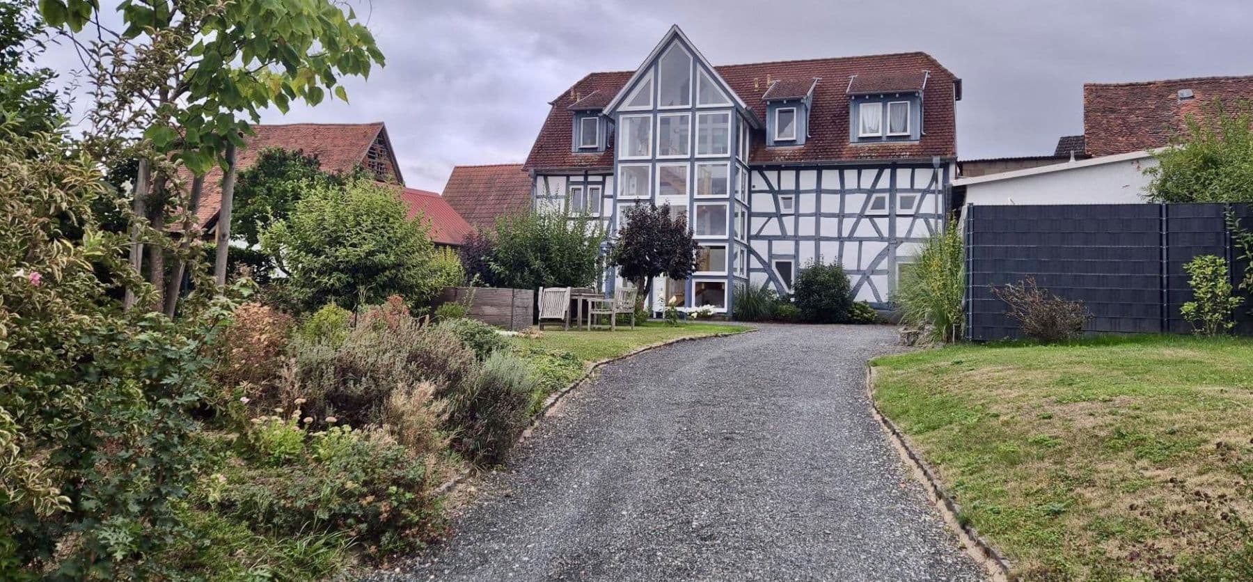 Prenájom bytu 4-izbový 122 m², Butzbach, Hesensko Prenájom bytu 4-izbový 122 m², Butzbach, Hesensko