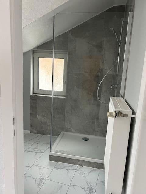 Prenájom bytu 3-izbový 77 m², Wiesbaden, Hesensko Prenájom bytu 3-izbový 77 m², Wiesbaden, Hesensko