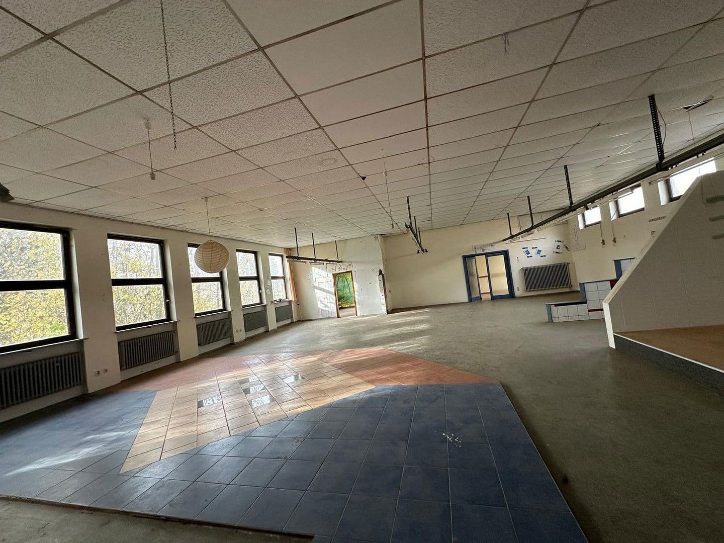 Predaj domu 212 m², pozemek 906 m², Bahnhofstraße 3, Gangkofen, Bavorsko Predaj domu 212 m², pozemek 906 m², Bahnhofstraße 3, Gangkofen, Bavorsko