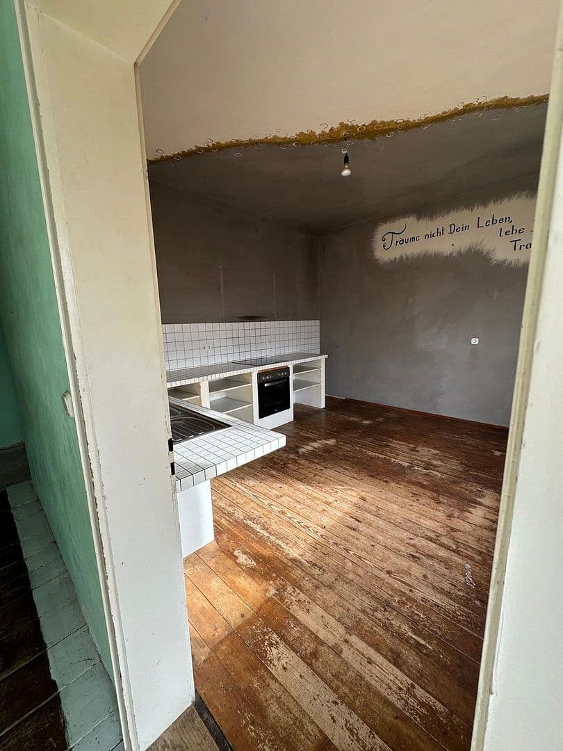 Predaj domu 212 m², pozemek 906 m², Bahnhofstraße 3, Gangkofen, Bavorsko Predaj domu 212 m², pozemek 906 m², Bahnhofstraße 3, Gangkofen, Bavorsko