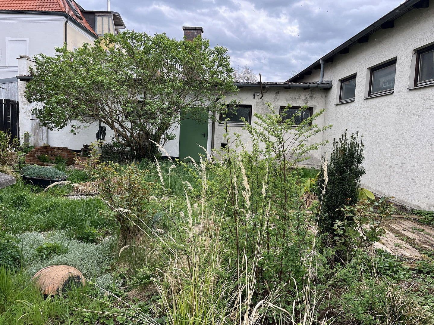 Predaj domu 212 m², pozemek 906 m², Bahnhofstraße 3, Gangkofen, Bavorsko Predaj domu 212 m², pozemek 906 m², Bahnhofstraße 3, Gangkofen, Bavorsko