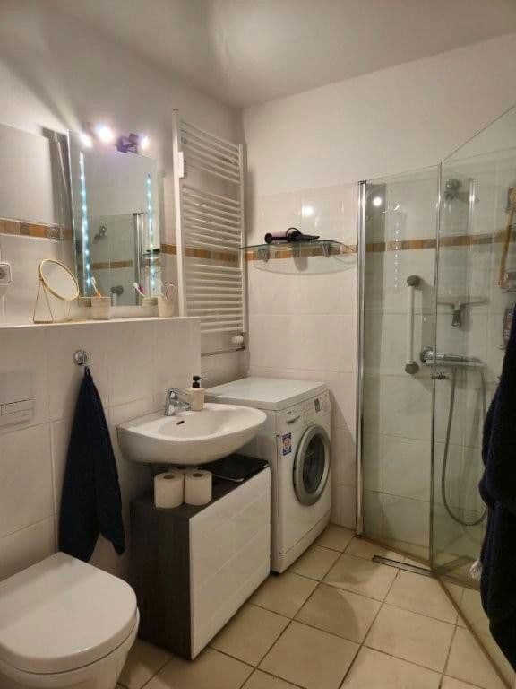 Prenájom bytu 2-izbový 59 m², Wedel, Šlezvicko-Holštajnsko Prenájom bytu 2-izbový 59 m², Wedel, Šlezvicko-Holštajnsko