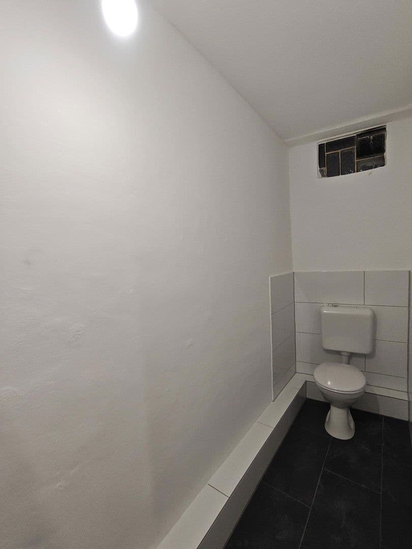 Prenájom kancelárie 47 m², Danziger Str. 47, Hamburg, Hamburg Prenájom kancelárie 47 m², Danziger Str. 47, Hamburg, Hamburg