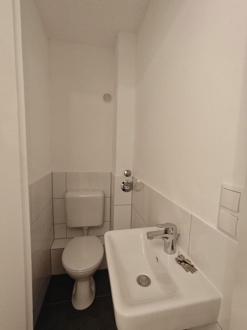 Prenájom kancelárie 47 m², Danziger Str. 47, Hamburg, Hamburg Prenájom kancelárie 47 m², Danziger Str. 47, Hamburg, Hamburg