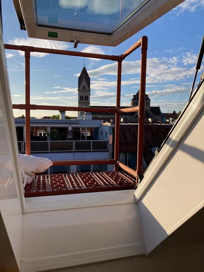 Prenájom bytu 2-izbový 60 m², München, Bavorsko Prenájom bytu 2-izbový 60 m², München, Bavorsko