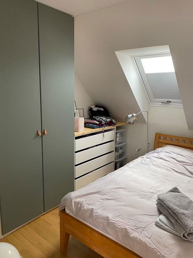 Prenájom bytu 2-izbový 60 m², München, Bavorsko Prenájom bytu 2-izbový 60 m², München, Bavorsko