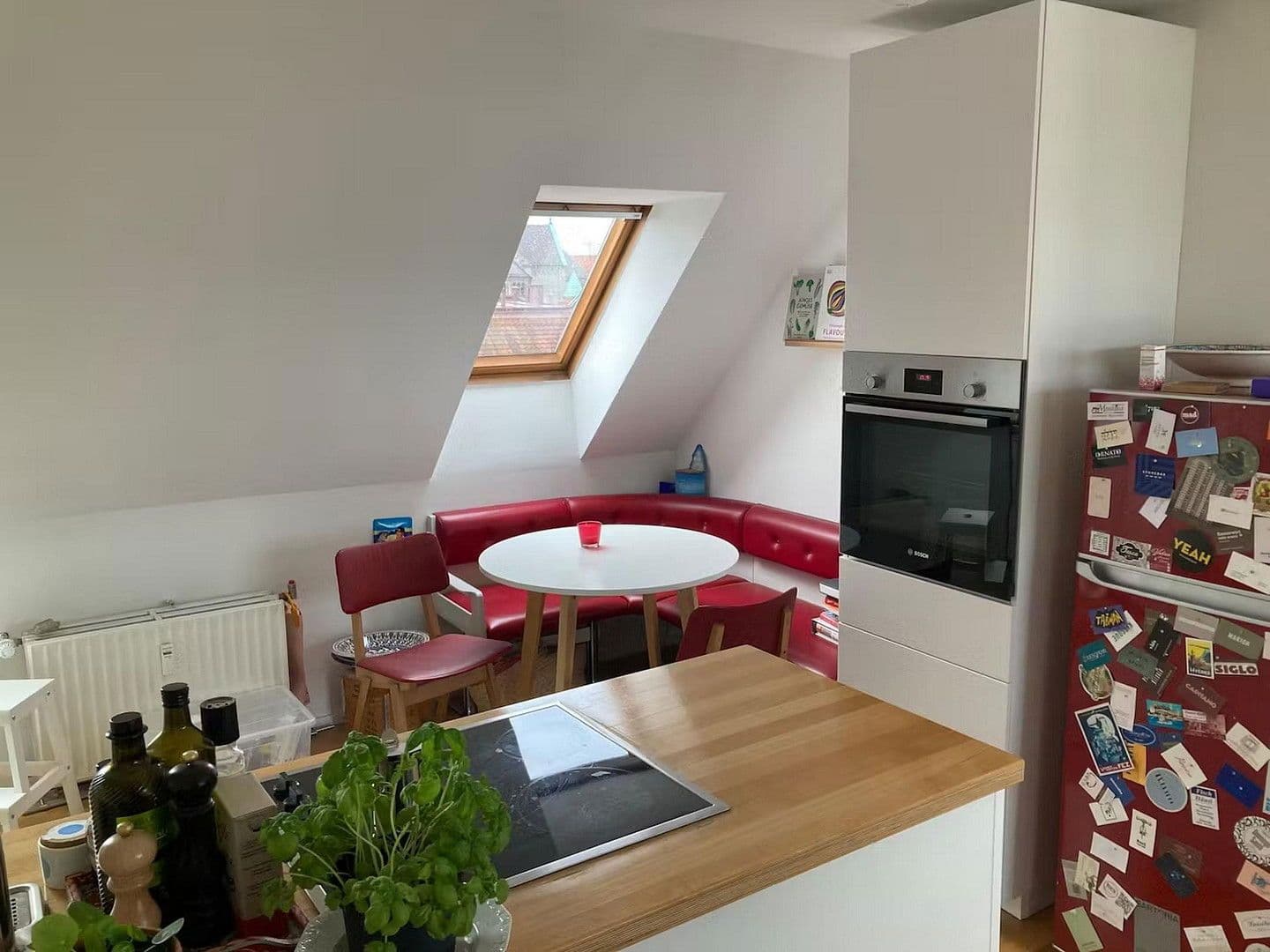 Prenájom bytu 2-izbový 60 m², München, Bavorsko Prenájom bytu 2-izbový 60 m², München, Bavorsko