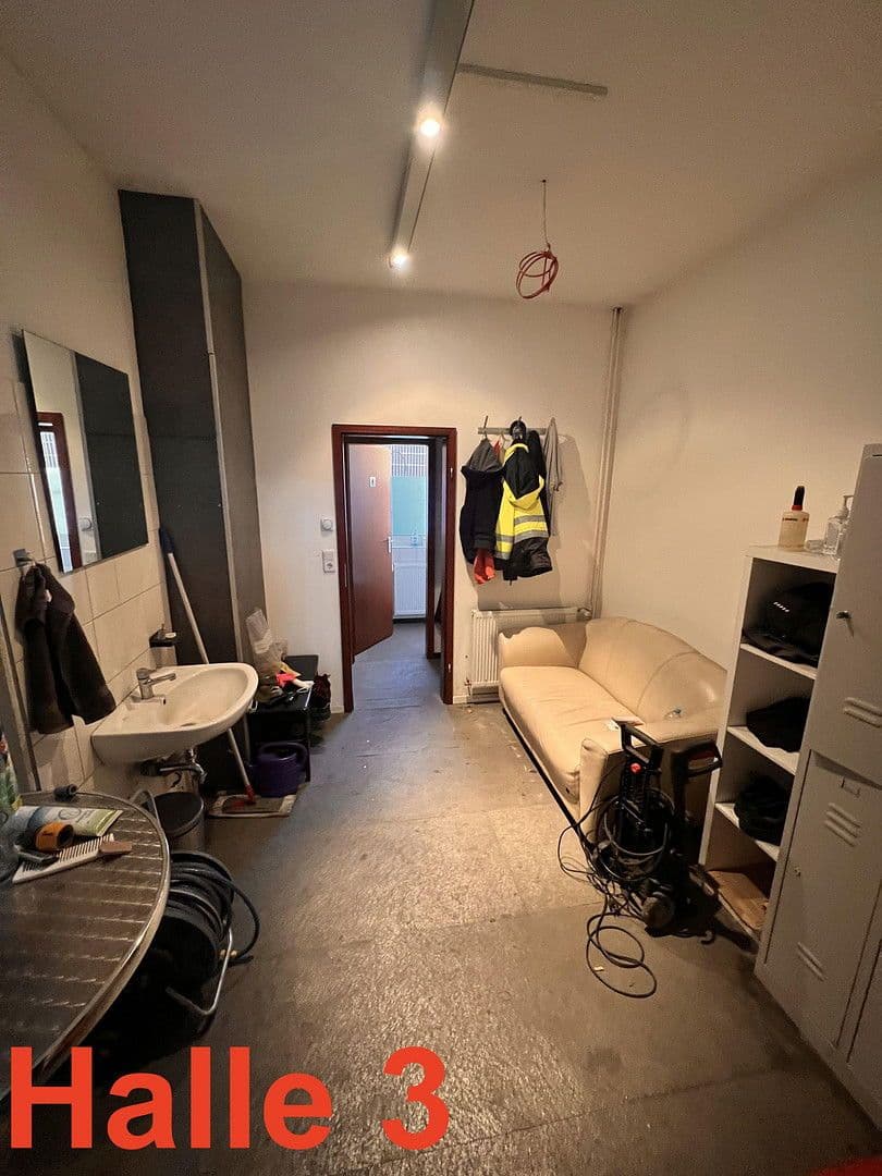 Prenájom nebytového priestoru 336 m², Boschstrasse 12, Rheinbach, Severné Porýnie - Westfálsko Prenájom nebytového priestoru 336 m², Boschstrasse 12, Rheinbach, Severné Porýnie - Westfálsko