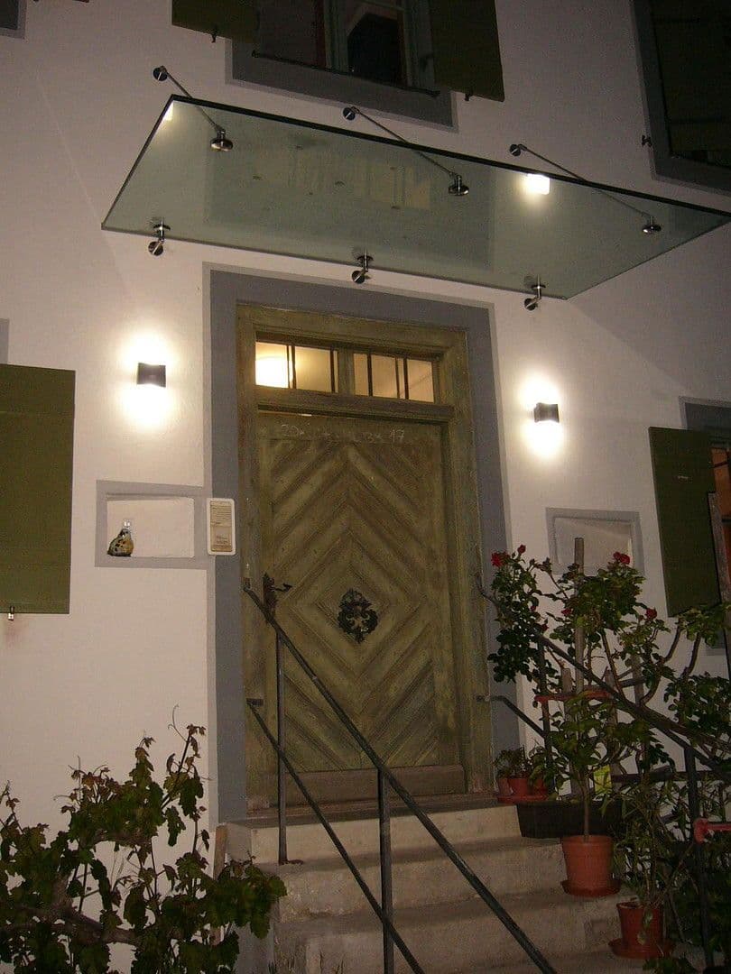 Predaj domu 189 m², pozemek 1.131 m², Rennertshofen-Hütting, Bavorsko Predaj domu 189 m², pozemek 1.131 m², Rennertshofen-Hütting, Bavorsko