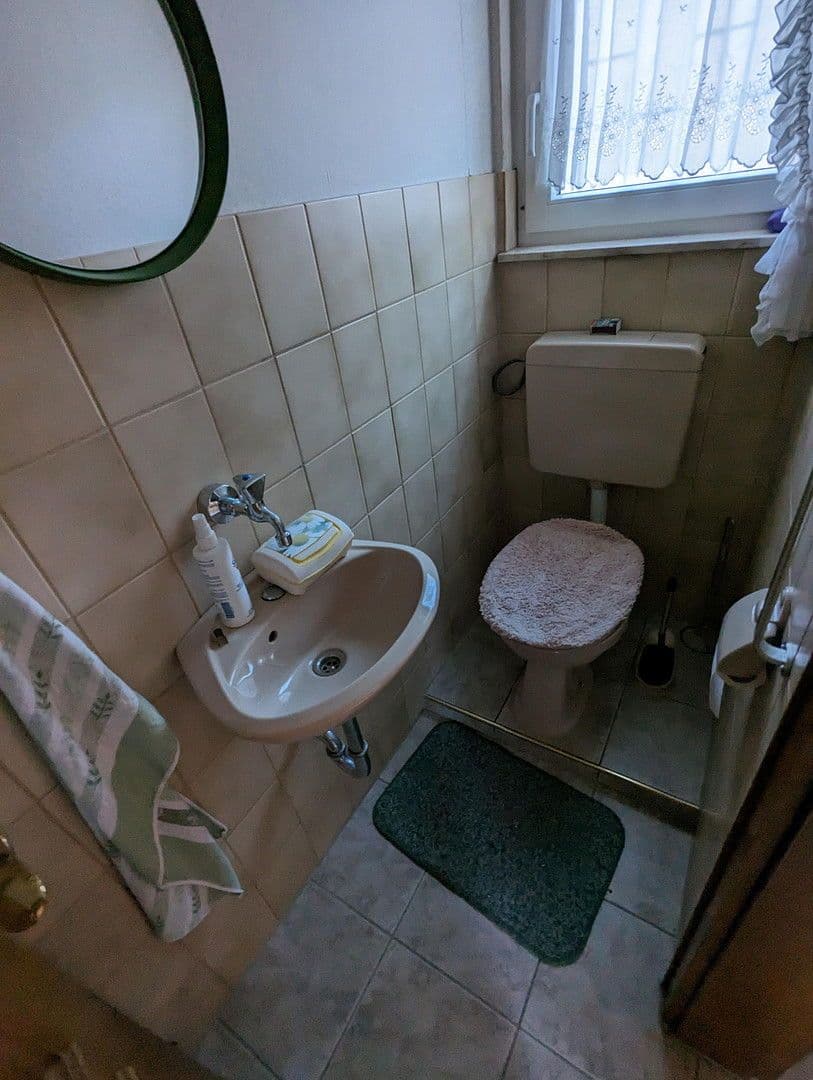 Predaj domu 138 m², pozemek 716 m², Grüner Weg 19, Stetten, Bádensko-Wurttembersko Predaj domu 138 m², pozemek 716 m², Grüner Weg 19, Stetten, Bádensko-Wurttembersko