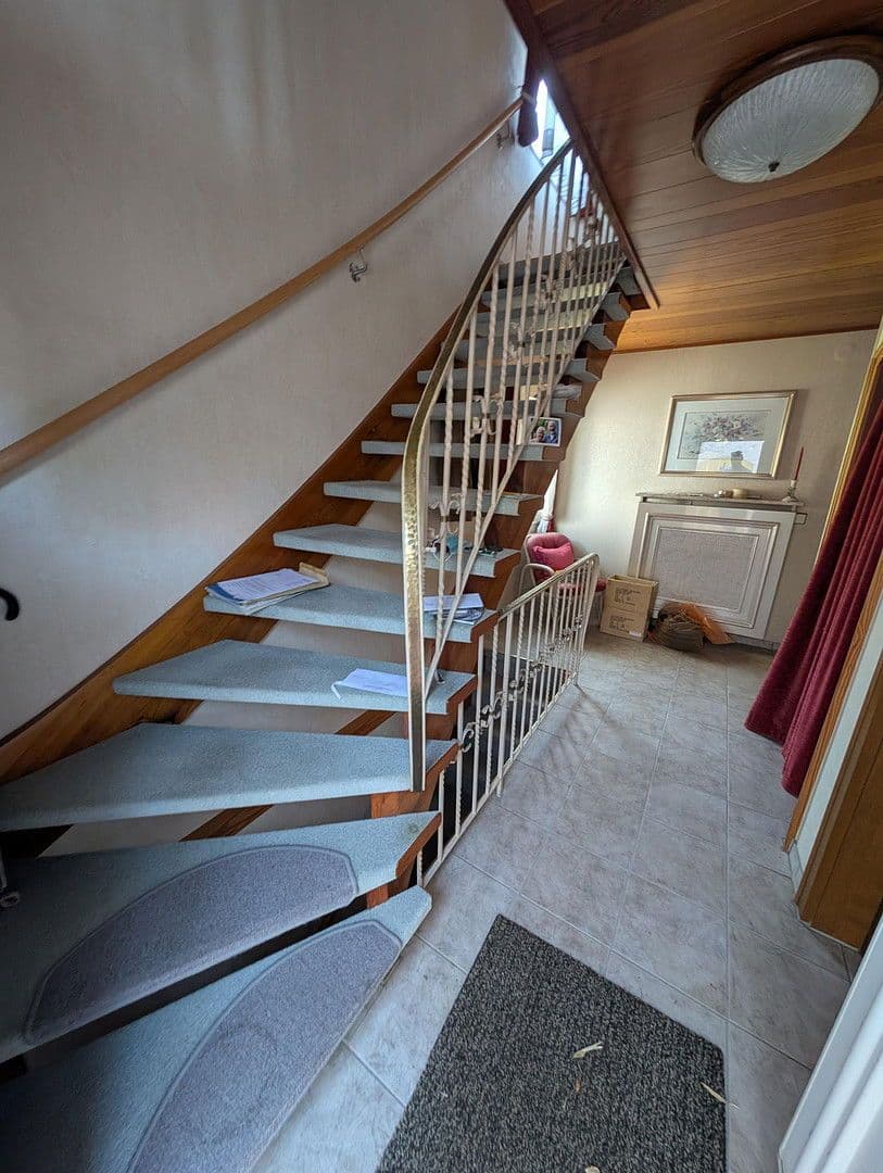 Predaj domu 138 m², pozemek 716 m², Grüner Weg 19, Stetten, Bádensko-Wurttembersko Predaj domu 138 m², pozemek 716 m², Grüner Weg 19, Stetten, Bádensko-Wurttembersko