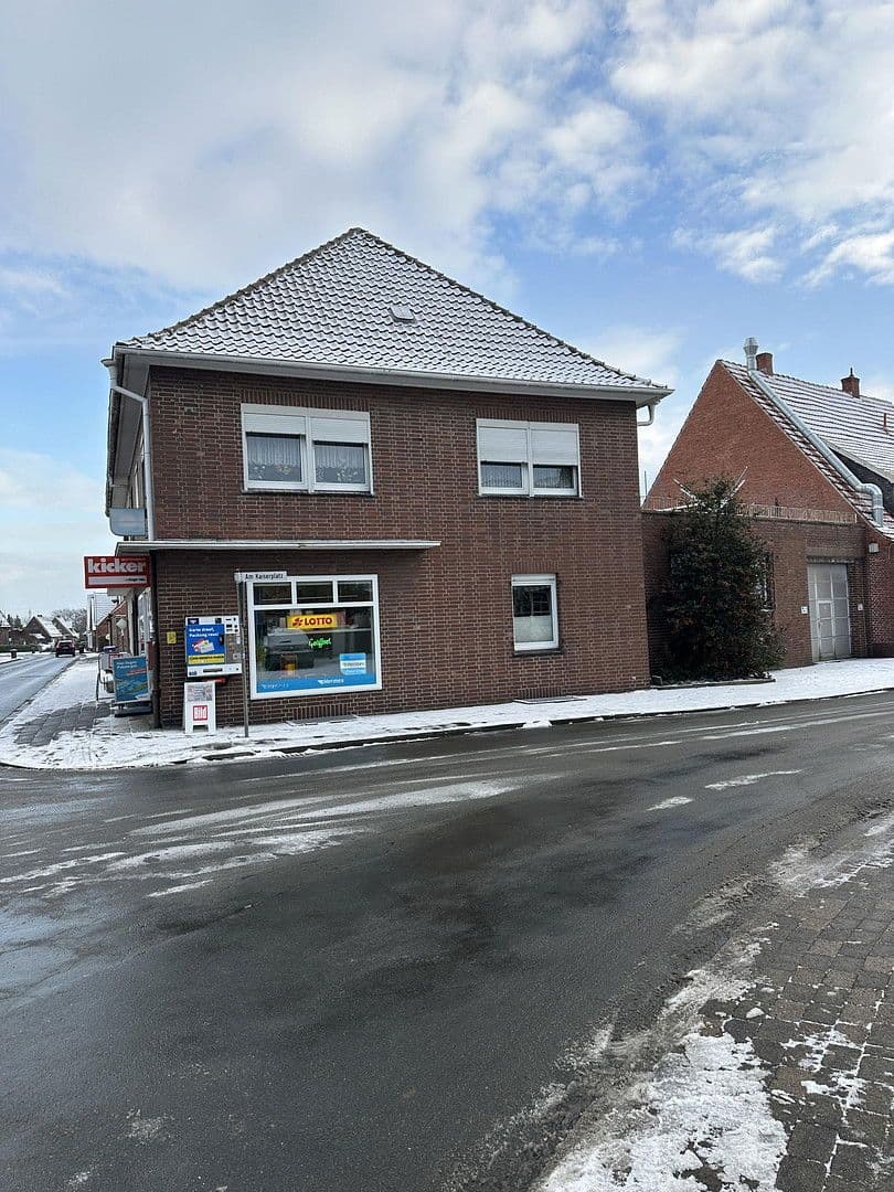 Predaj domu 326 m², pozemek 755 m², Neuenhaus, Dolné Sasko Predaj domu 326 m², pozemek 755 m², Neuenhaus, Dolné Sasko