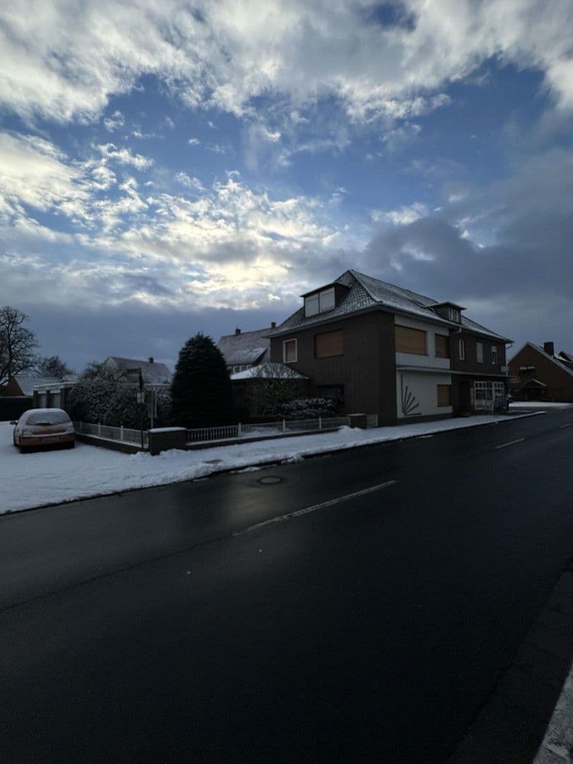 Predaj domu 326 m², pozemek 755 m², Neuenhaus, Dolné Sasko Predaj domu 326 m², pozemek 755 m², Neuenhaus, Dolné Sasko