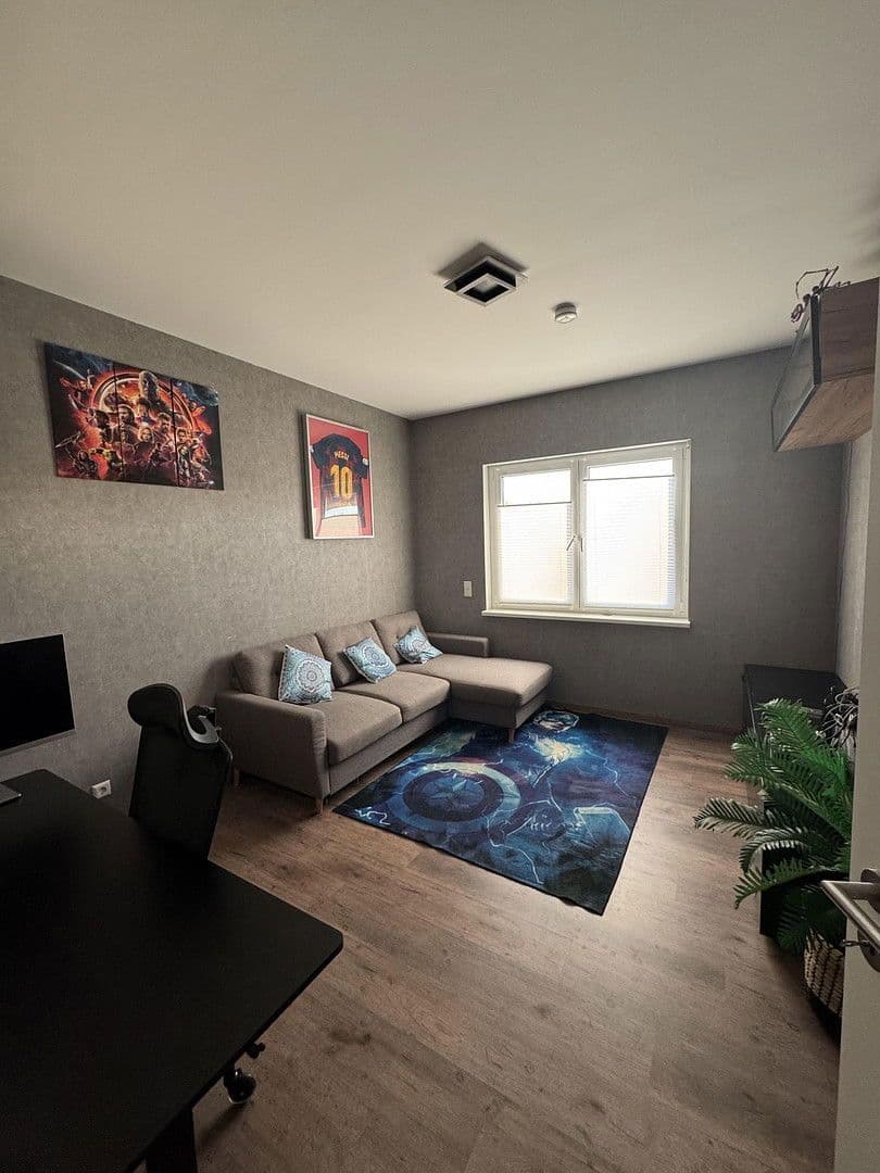 Predaj domu 130 m², pozemek 439 m², Solingen, Severné Porýnie - Westfálsko Predaj domu 130 m², pozemek 439 m², Solingen, Severné Porýnie - Westfálsko