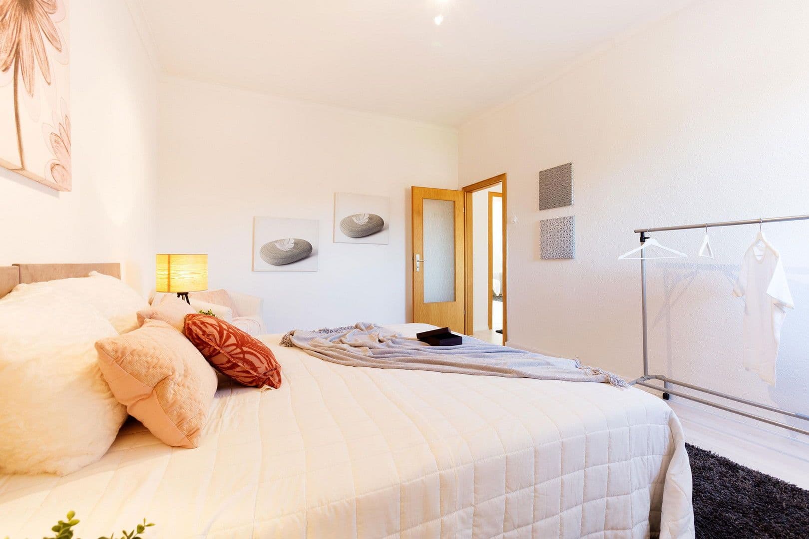 Prenájom bytu 3-izbový 82 m², Duisburg, Severné Porýnie - Westfálsko Prenájom bytu 3-izbový 82 m², Duisburg, Severné Porýnie - Westfálsko