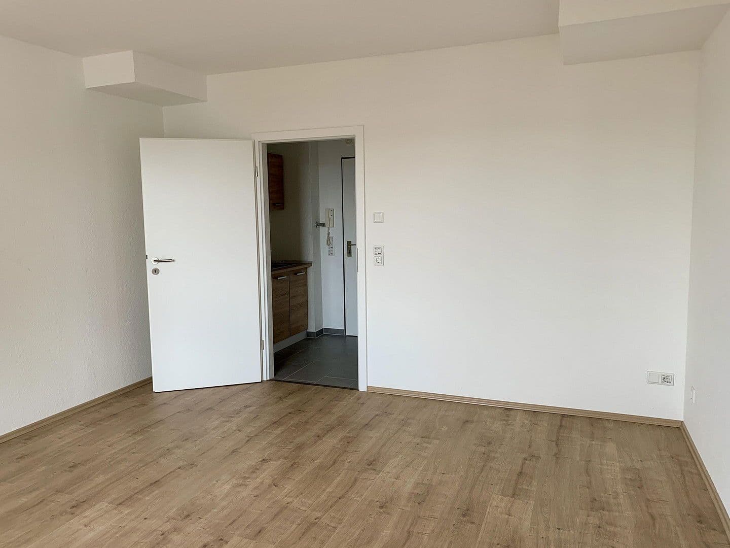 Predaj bytu 1-izbový 25 m², Rhöndorfer Straße 8, Köln, Severné Porýnie - Westfálsko Predaj bytu 1-izbový 25 m², Rhöndorfer Straße 8, Köln, Severné Porýnie - Westfálsko