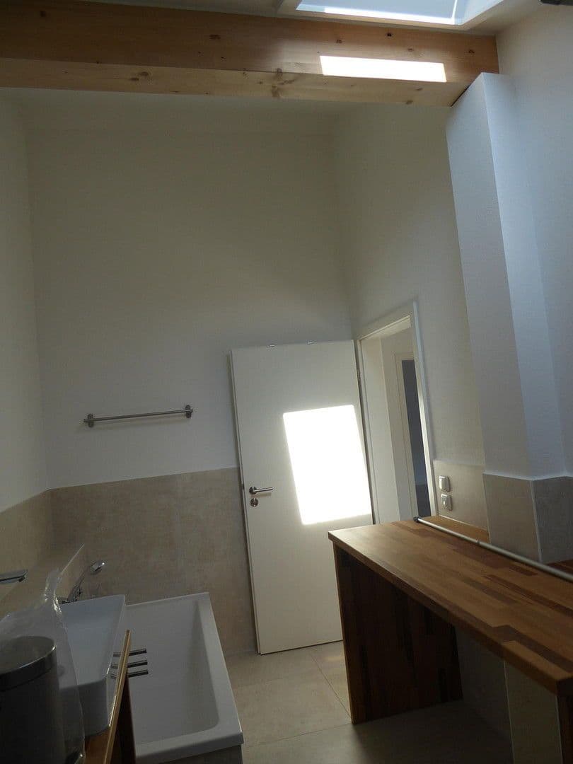 Prenájom bytu 3-izbový 75 m², Grabenstätt, Bavorsko Prenájom bytu 3-izbový 75 m², Grabenstätt, Bavorsko