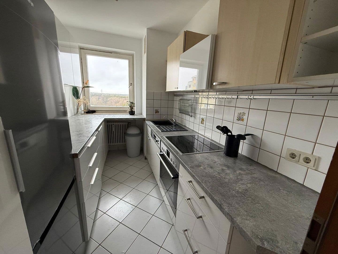 Prenájom bytu 3-izbový 79 m², Würzburger Ring 35, Erlangen, Bavorsko Prenájom bytu 3-izbový 79 m², Würzburger Ring 35, Erlangen, Bavorsko