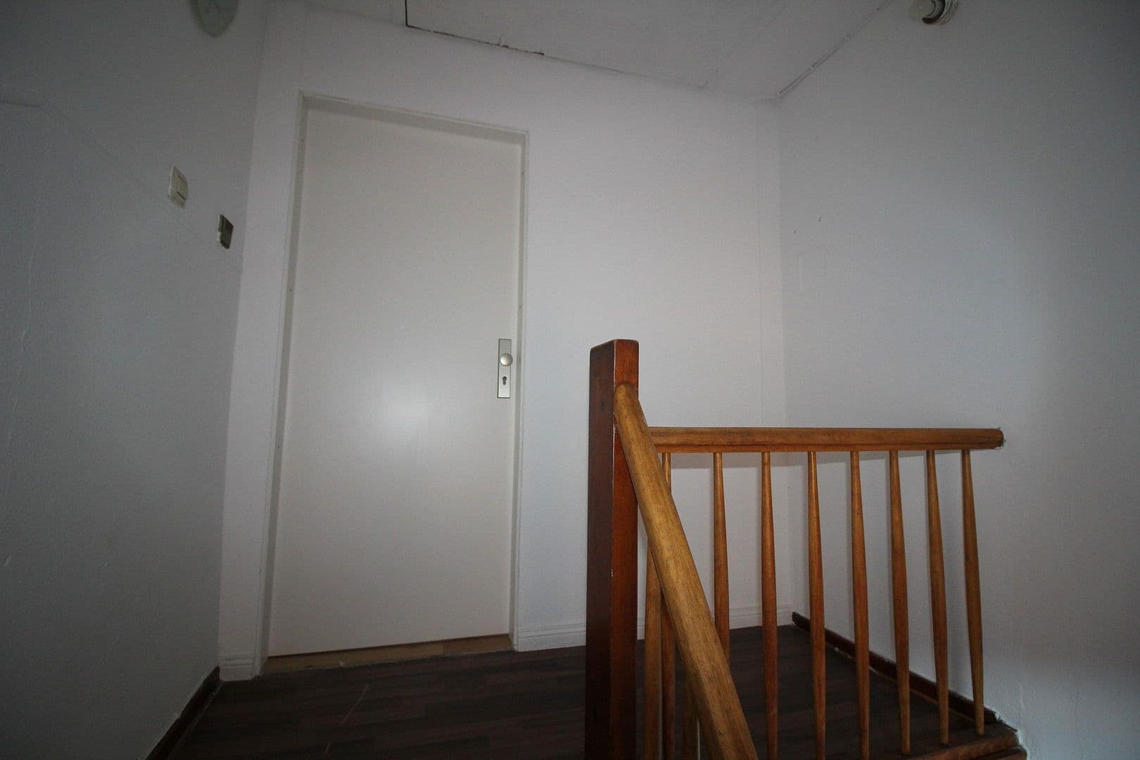 Predaj domu 163 m², pozemek 142 m², Stuttgart, Bádensko-Wurttembersko Predaj domu 163 m², pozemek 142 m², Stuttgart, Bádensko-Wurttembersko