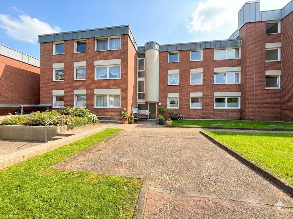 Prenájom bytu 3-izbový 105 m², Siegen, Severné Porýnie - Westfálsko Prenájom bytu 3-izbový 105 m², Siegen, Severné Porýnie - Westfálsko