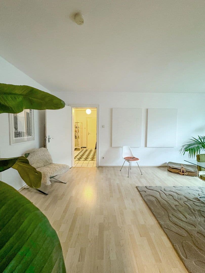 Prenájom bytu 4-izbový 166 m², Düsseldorf, Severné Porýnie - Westfálsko Prenájom bytu 4-izbový 166 m², Düsseldorf, Severné Porýnie - Westfálsko