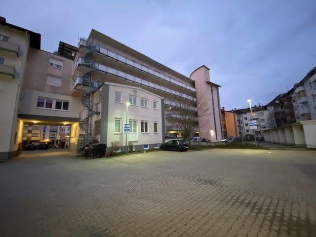Prenájom bytu 3-izbový 65 m², Untere Augasse 39, Pforzheim, Bádensko-Wurttembersko Prenájom bytu 3-izbový 65 m², Untere Augasse 39, Pforzheim, Bádensko-Wurttembersko