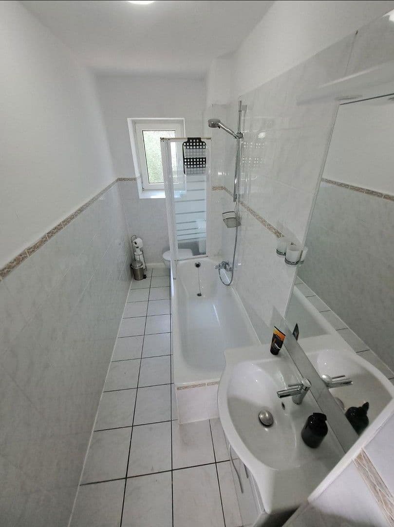 Prenájom bytu 3-izbový 60 m², Obere Goethestraße 84, Gladbeck, Severné Porýnie - Westfálsko Prenájom bytu 3-izbový 60 m², Obere Goethestraße 84, Gladbeck, Severné Porýnie - Westfálsko