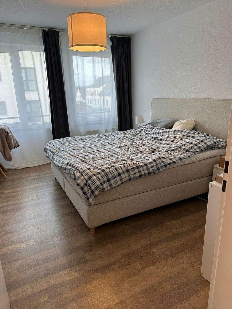 Prenájom bytu 3-izbový 71 m², Aristide-Briand-Str. 2, Herzogenaurach, Bavorsko Prenájom bytu 3-izbový 71 m², Aristide-Briand-Str. 2, Herzogenaurach, Bavorsko