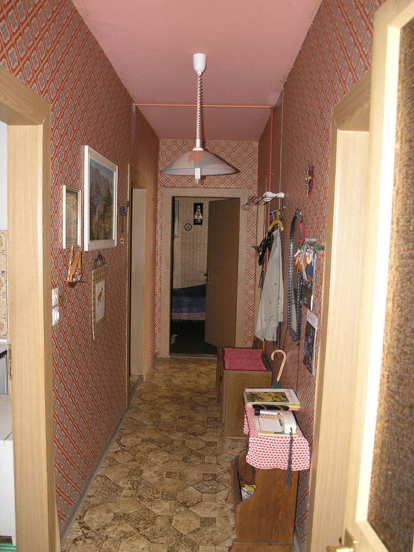 Prenájom bytu 4-izbový 92 m², Bergstrasse 10, Lörrach, Bádensko-Wurttembersko Prenájom bytu 4-izbový 92 m², Bergstrasse 10, Lörrach, Bádensko-Wurttembersko