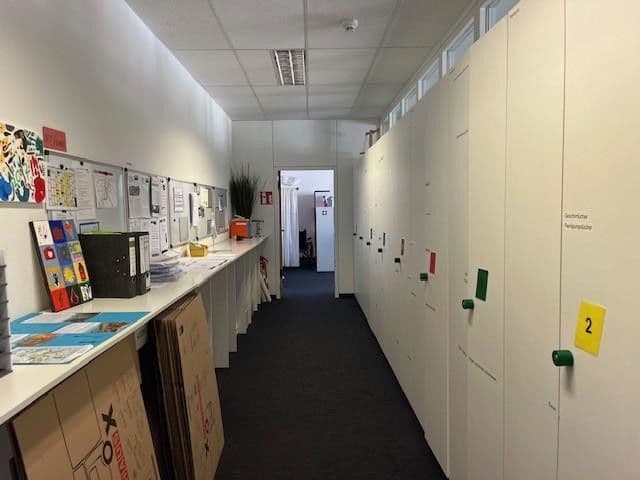 Prenájom kancelárie 270 m², Breitwiesenstraße 13, Stuttgart, Bádensko-Wurttembersko Prenájom kancelárie 270 m², Breitwiesenstraße 13, Stuttgart, Bádensko-Wurttembersko