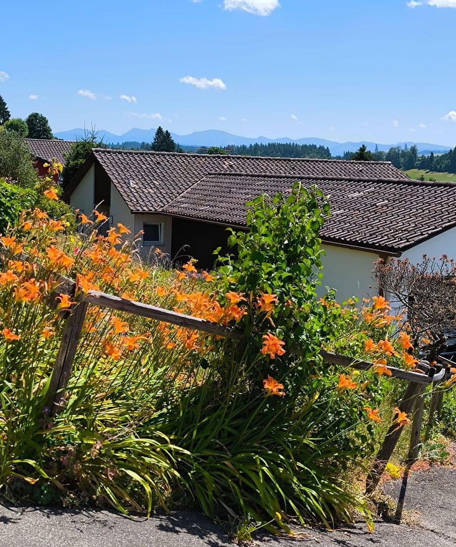 Predaj domu 170 m², pozemek 925 m², Wangen im Allgäu, Bádensko-Wurttembersko Predaj domu 170 m², pozemek 925 m², Wangen im Allgäu, Bádensko-Wurttembersko