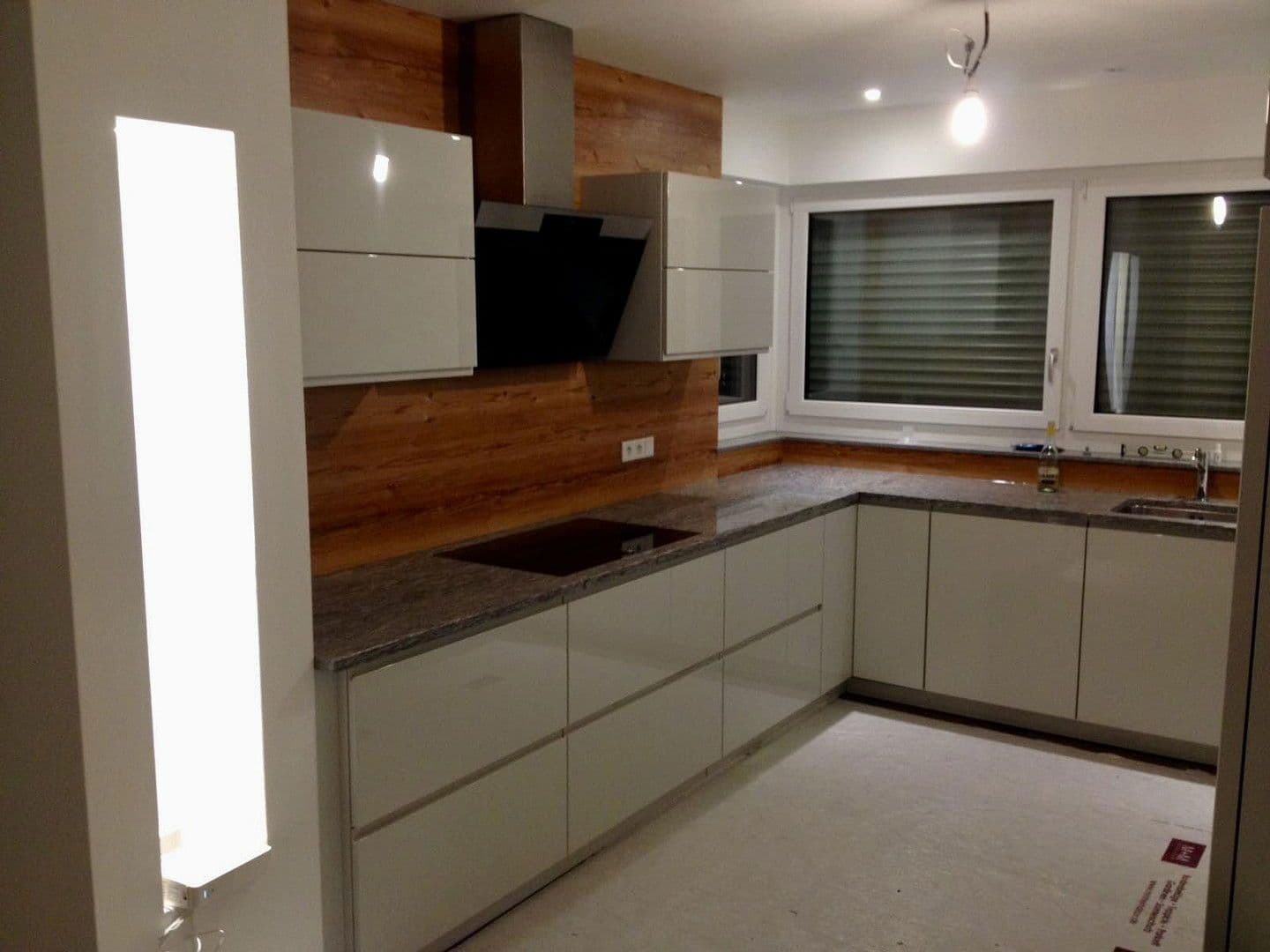 Prenájom bytu 4-izbový 120 m², Heilbronn, Bádensko-Wurttembersko Prenájom bytu 4-izbový 120 m², Heilbronn, Bádensko-Wurttembersko