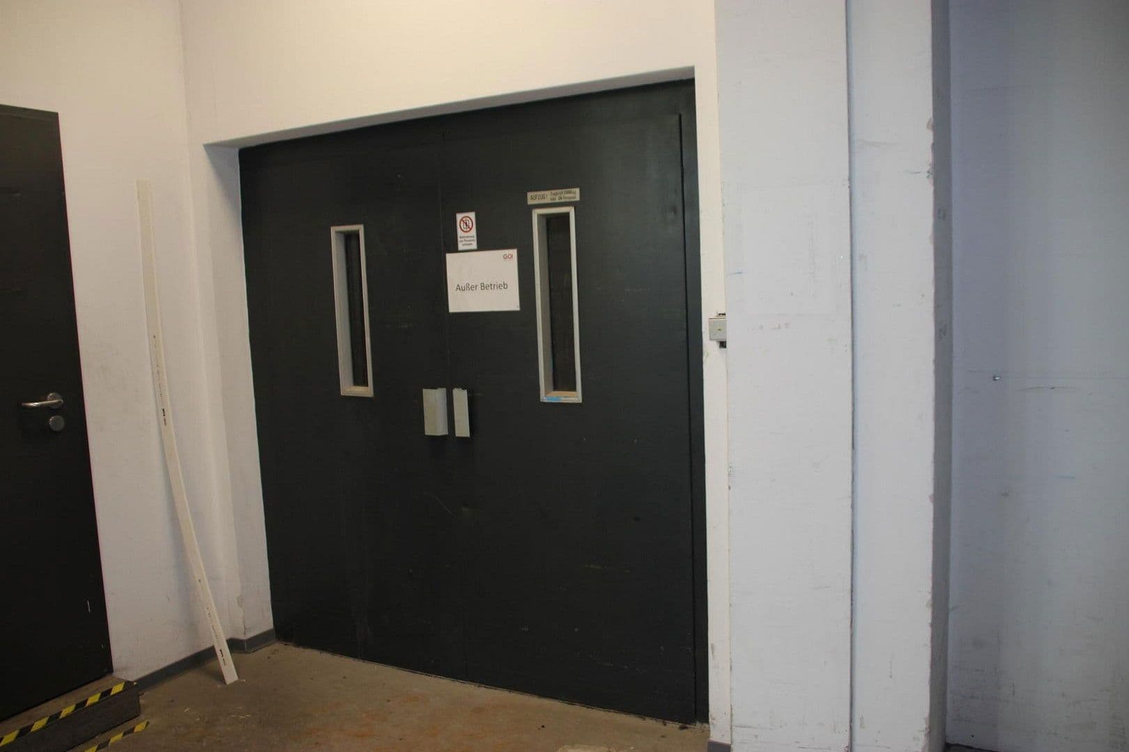 Prenájom kancelárie 1.000 m², Franz-Grashof-Straße 5, Mannheim, Bádensko-Wurttembersko Prenájom kancelárie 1.000 m², Franz-Grashof-Straße 5, Mannheim, Bádensko-Wurttembersko