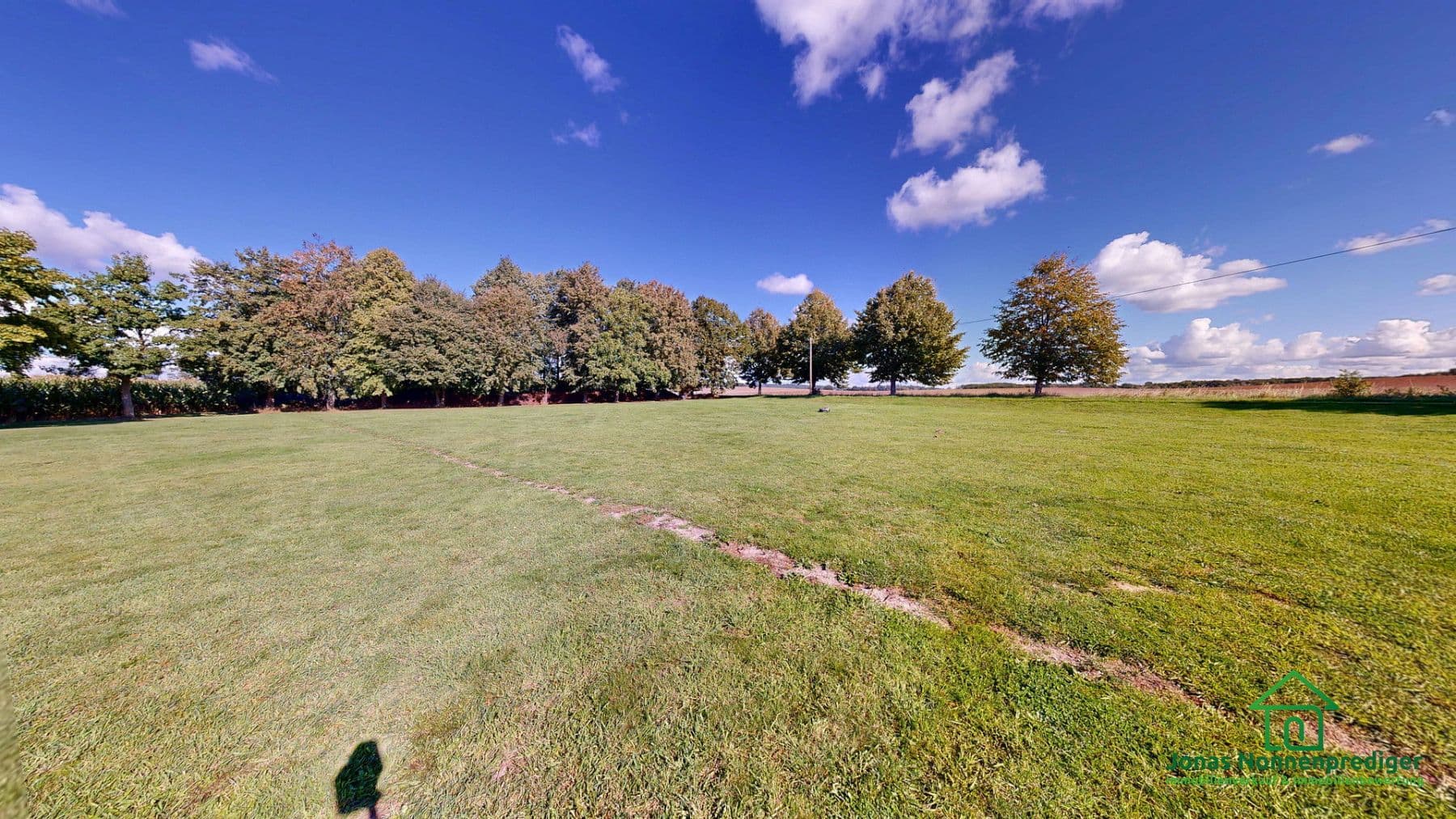 Predaj domu 185 m², pozemek 8.658 m², Bahnhofsweg 8, Alt Sührkow, Meklenbursko-Predpomoransko Predaj domu 185 m², pozemek 8.658 m², Bahnhofsweg 8, Alt Sührkow, Meklenbursko-Predpomoransko