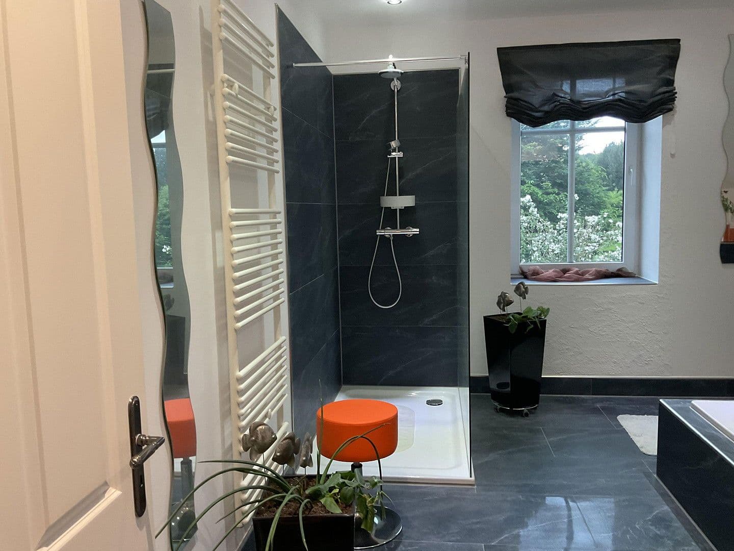 Predaj domu 180 m², pozemek 2.889 m², Nienstädt, Dolné Sasko Predaj domu 180 m², pozemek 2.889 m², Nienstädt, Dolné Sasko