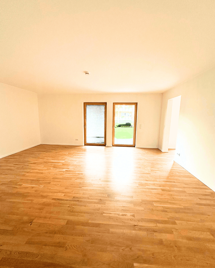 Prenájom bytu 5-izbový 198 m², Krachtstr. 8, Berlin, Berlín Prenájom bytu 5-izbový 198 m², Krachtstr. 8, Berlin, Berlín