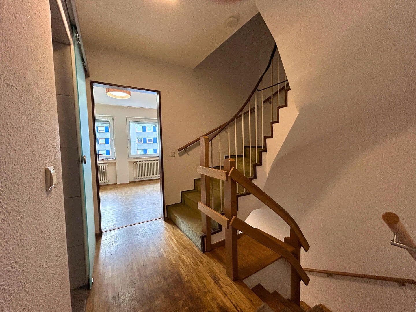 Predaj domu 127 m², pozemek 266 m², Köln, Severné Porýnie - Westfálsko Predaj domu 127 m², pozemek 266 m², Köln, Severné Porýnie - Westfálsko