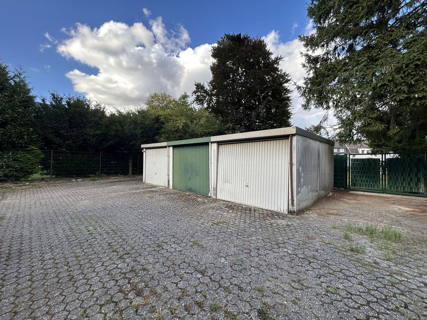 Predaj domu 127 m², pozemek 266 m², Köln, Severné Porýnie - Westfálsko Predaj domu 127 m², pozemek 266 m², Köln, Severné Porýnie - Westfálsko