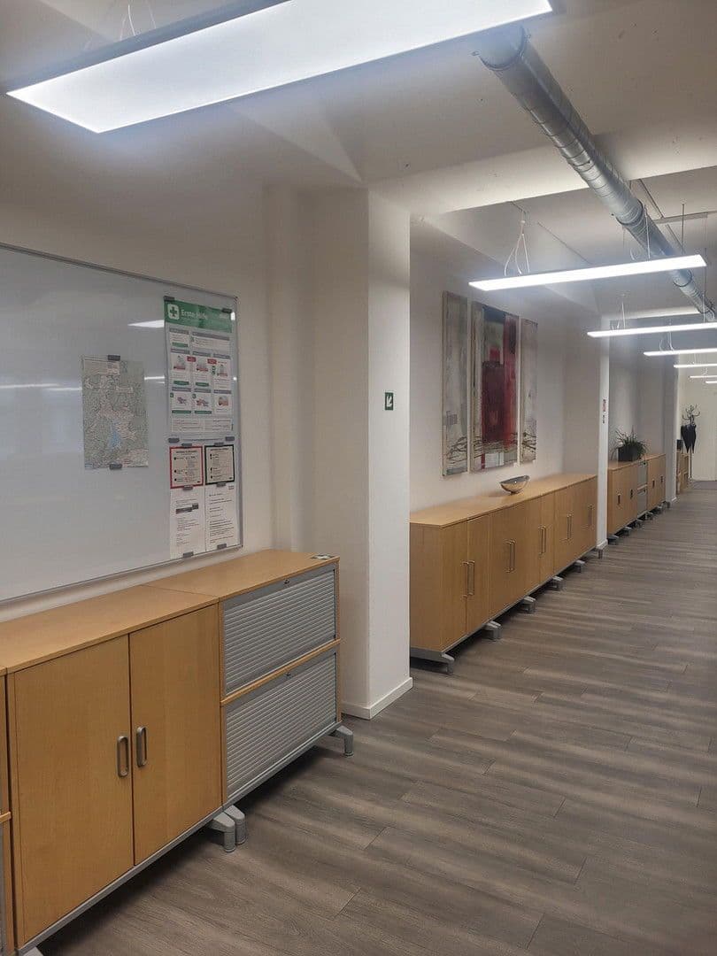 Prenájom kancelárie 200 m², Winterhuder Weg 31, Hamburg, Hamburg Prenájom kancelárie 200 m², Winterhuder Weg 31, Hamburg, Hamburg