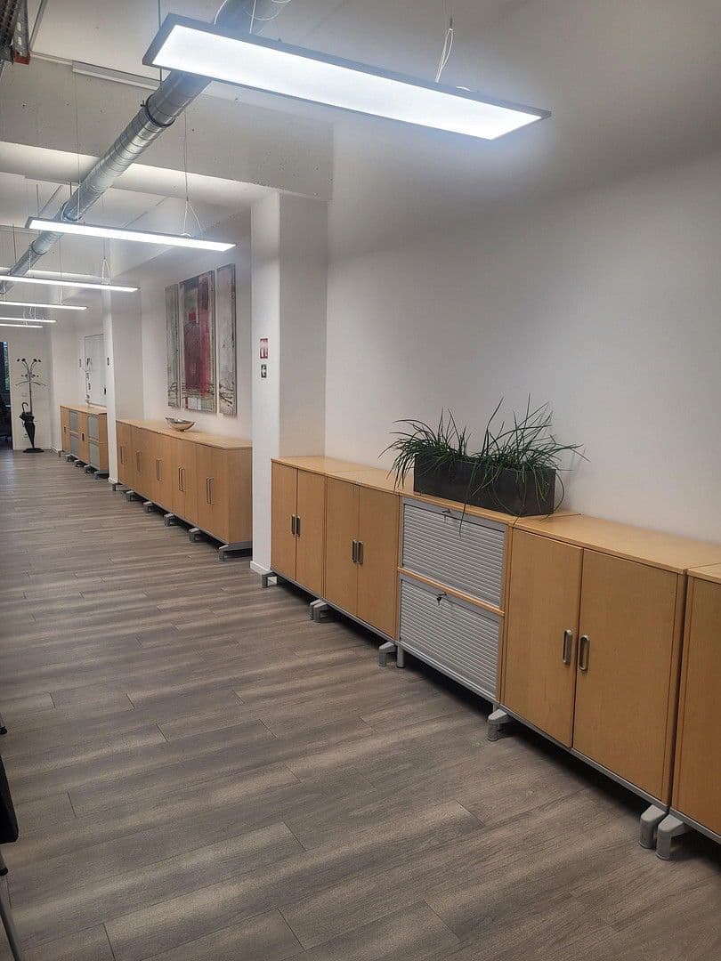 Prenájom kancelárie 200 m², Winterhuder Weg 31, Hamburg, Hamburg Prenájom kancelárie 200 m², Winterhuder Weg 31, Hamburg, Hamburg