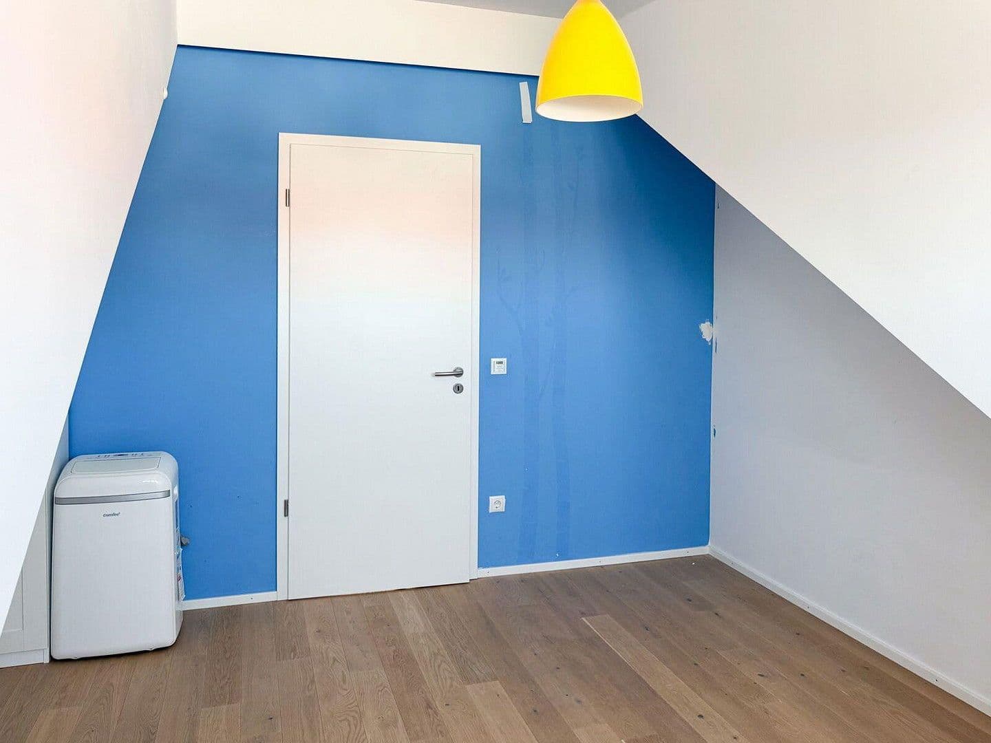 Predaj bytu 4-izbový 86 m², Höhenkirchen-Siegertsbrunn, Bavorsko Predaj bytu 4-izbový 86 m², Höhenkirchen-Siegertsbrunn, Bavorsko