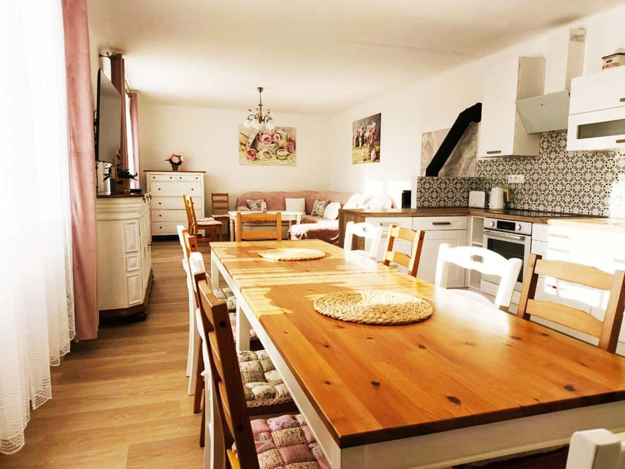 Prenájom rekreačného objektu, Ústrašice, Jihočeský kraj Prenájom rekreačného objektu, Ústrašice, Jihočeský kraj