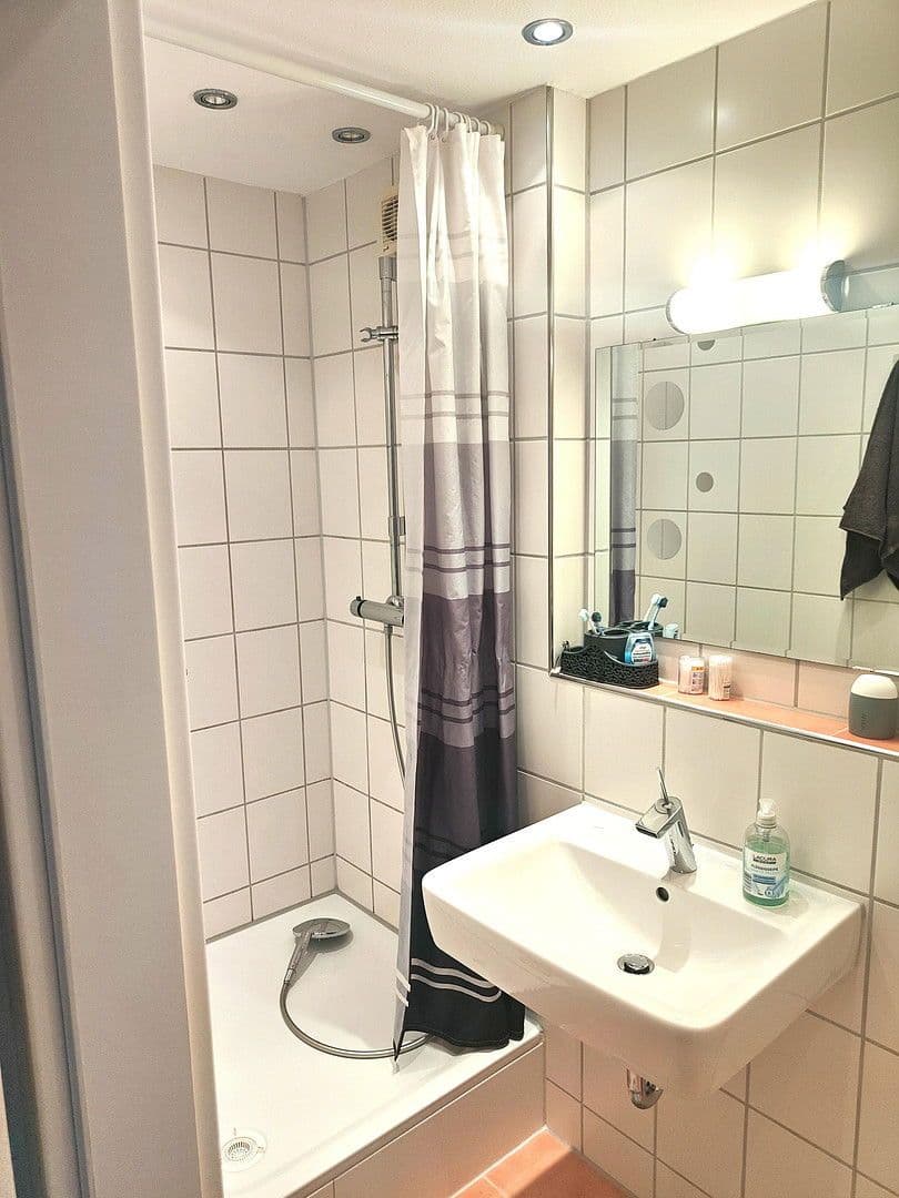 Predaj domu 136 m², pozemek 144 m², Sophie Tschorn Str. 71, Stuttgart, Bádensko-Wurttembersko Predaj domu 136 m², pozemek 144 m², Sophie Tschorn Str. 71, Stuttgart, Bádensko-Wurttembersko