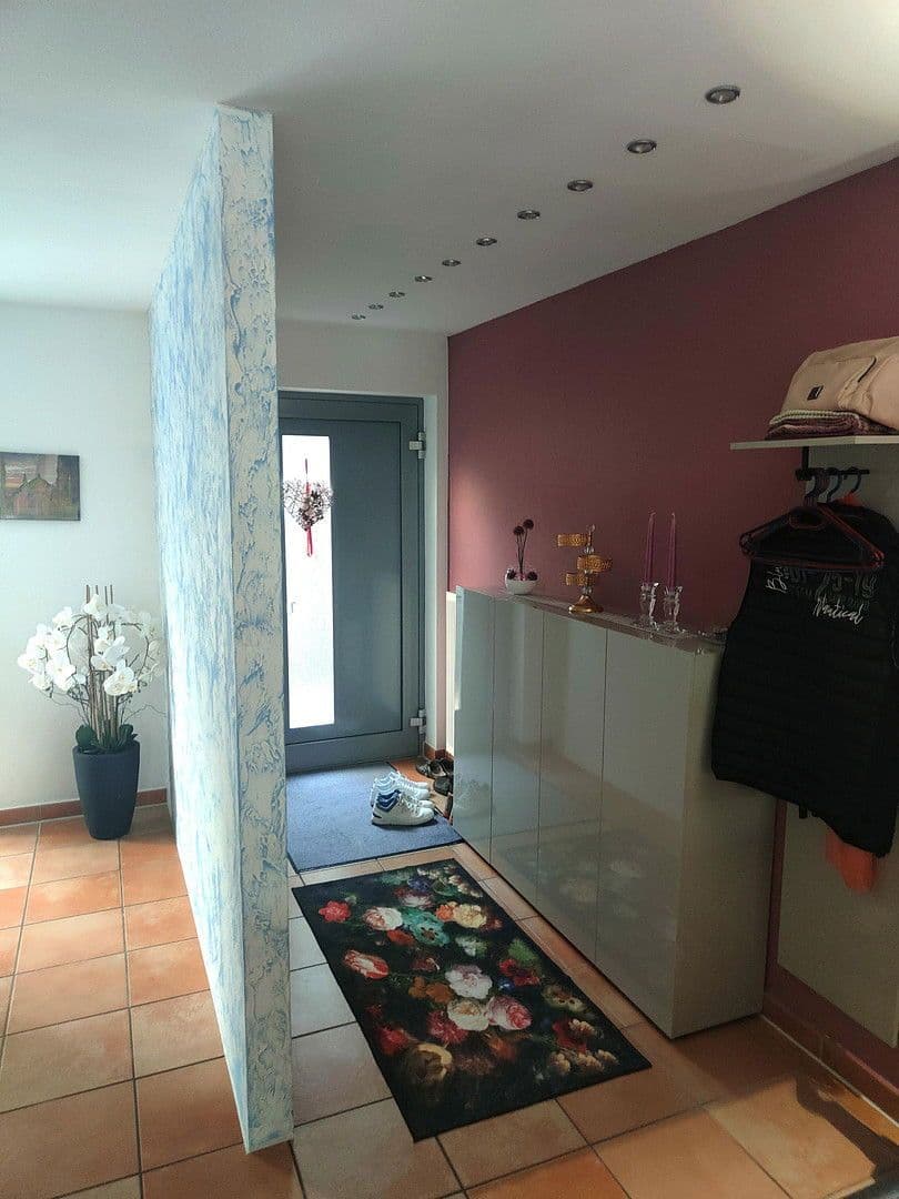 Predaj domu 136 m², pozemek 144 m², Sophie Tschorn Str. 71, Stuttgart, Bádensko-Wurttembersko Predaj domu 136 m², pozemek 144 m², Sophie Tschorn Str. 71, Stuttgart, Bádensko-Wurttembersko