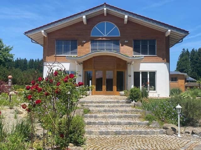 Prenájom kancelárie 400 m², Sulzberg, Bavorsko Prenájom kancelárie 400 m², Sulzberg, Bavorsko