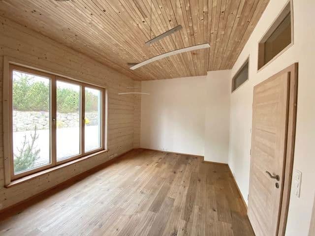 Prenájom kancelárie 400 m², Sulzberg, Bavorsko Prenájom kancelárie 400 m², Sulzberg, Bavorsko