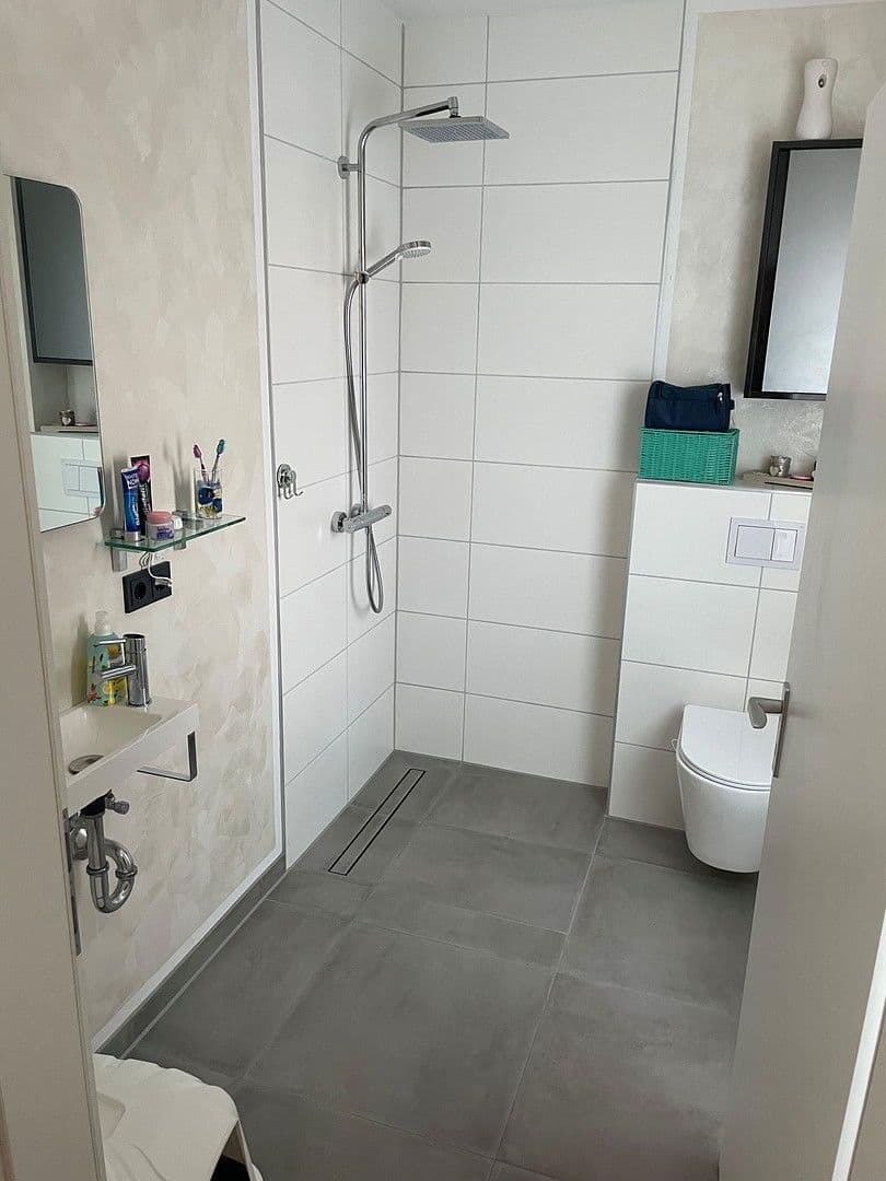 Predaj domu 160 m², pozemek 806 m², Scheppauer Weg 15, Königslutter am Elm, Dolné Sasko Predaj domu 160 m², pozemek 806 m², Scheppauer Weg 15, Königslutter am Elm, Dolné Sasko